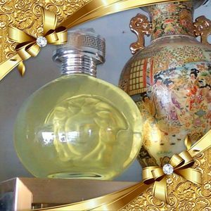 Meet your Posher, Red